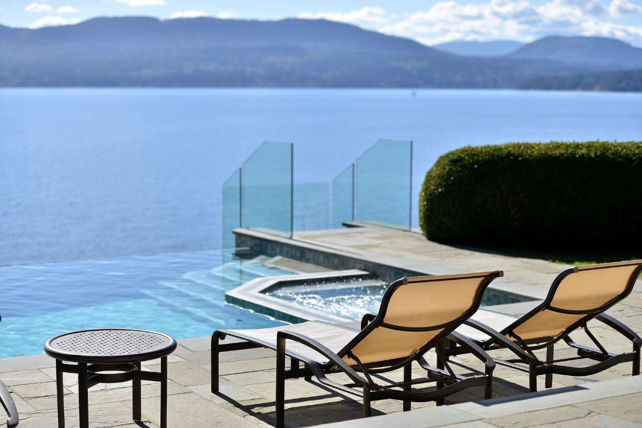 Oceanside Lodge Saanich Inlet North Saanich Экстерьер фото
